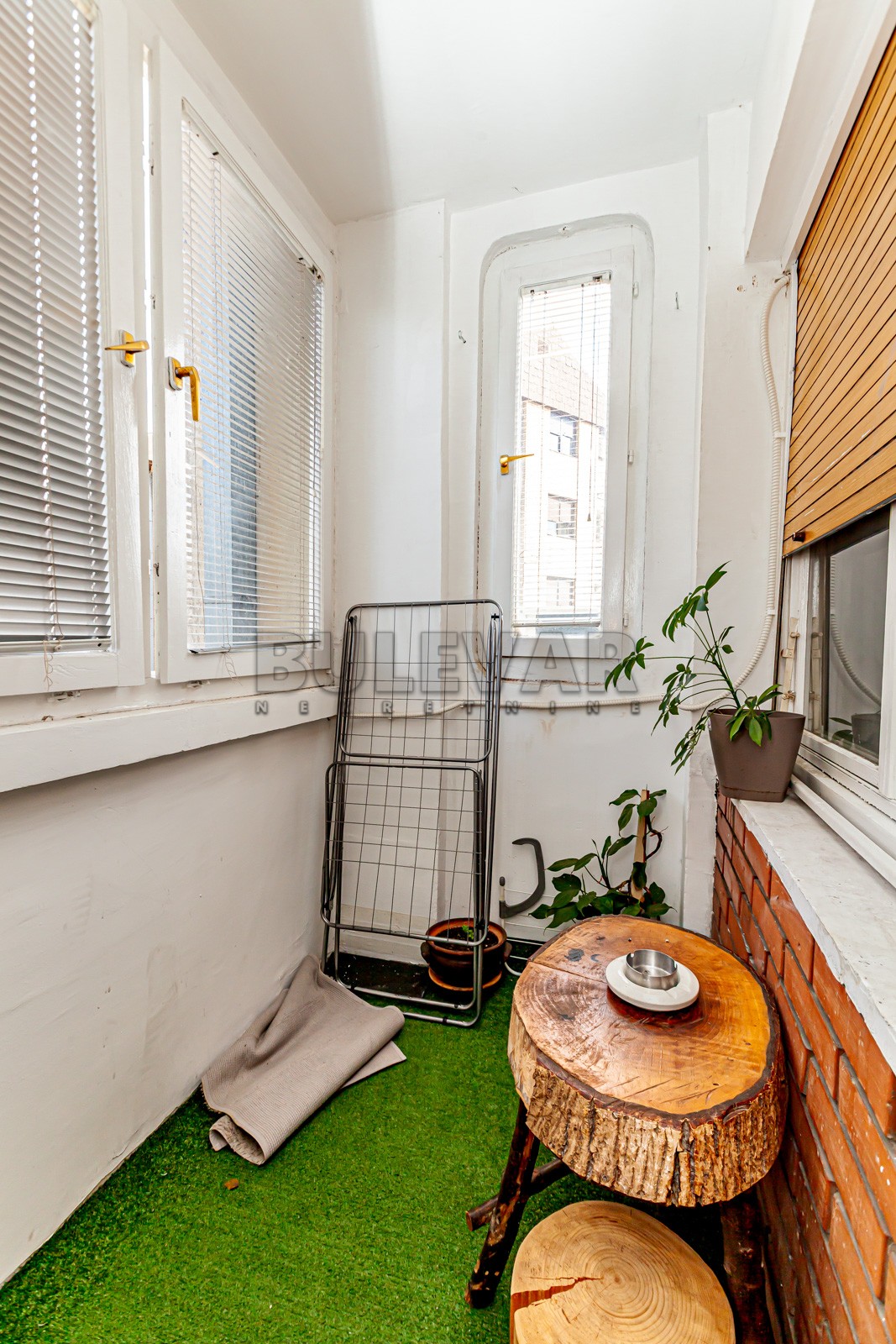 Trosoban stan, 80 m2, Centar, Trg 14. oktobra ID: p-013984 18