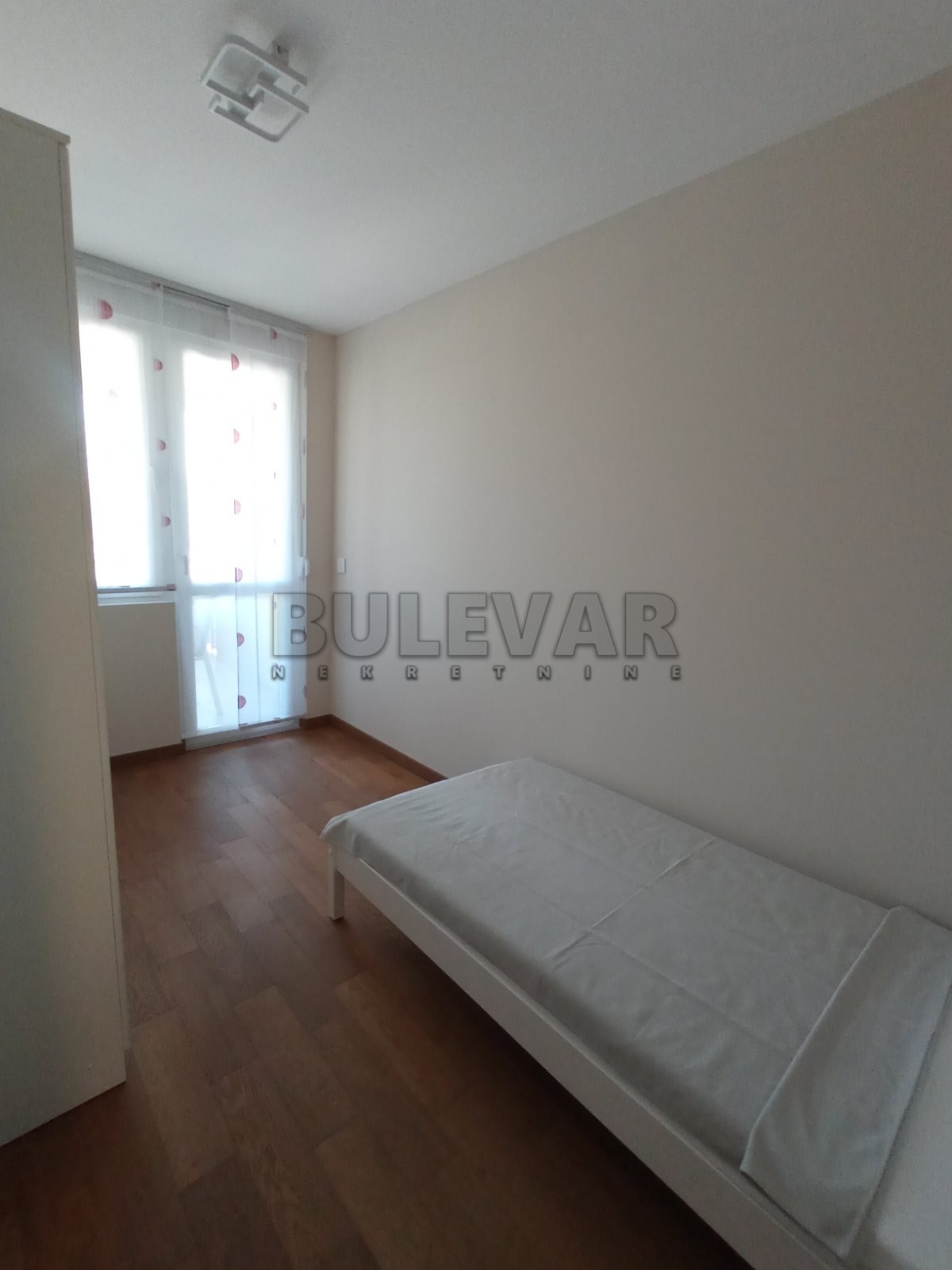 Trosoban stan, 86 m2, Čair, Tome Rosandića ID: i-014019 11