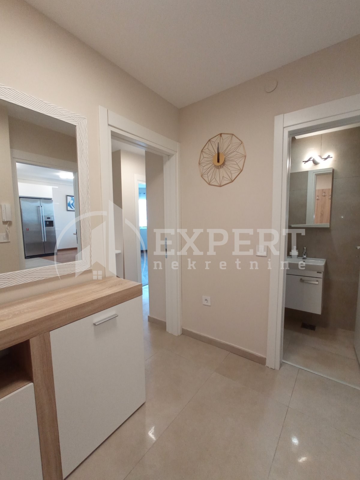 Trosoban stan, 86 m2, Čair, Tome Rosandića ID: i-014019 21