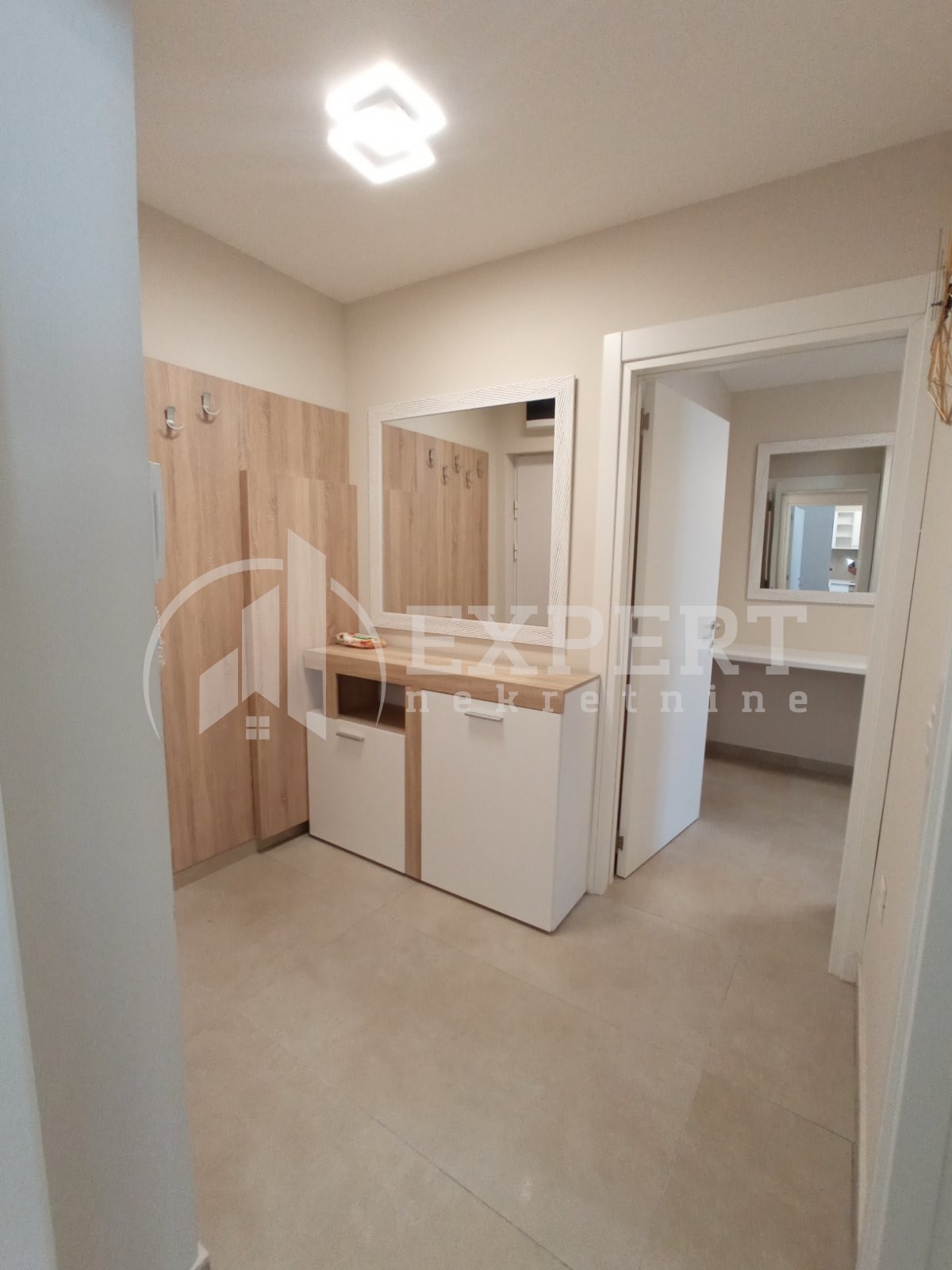 Trosoban stan, 86 m2, Čair, Tome Rosandića ID: i-014019 22