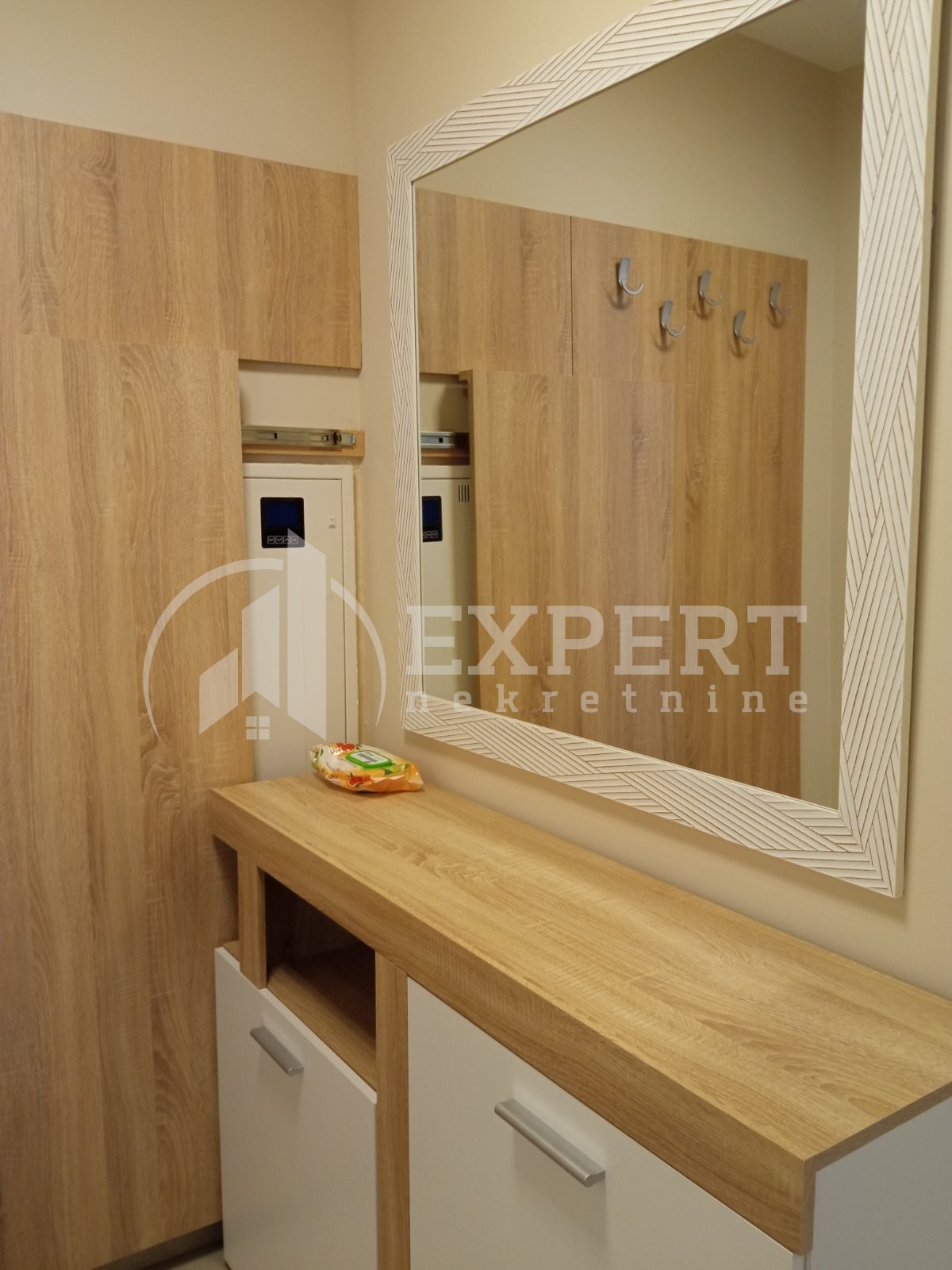 Trosoban stan, 86 m2, Čair, Tome Rosandića ID: i-014019 26