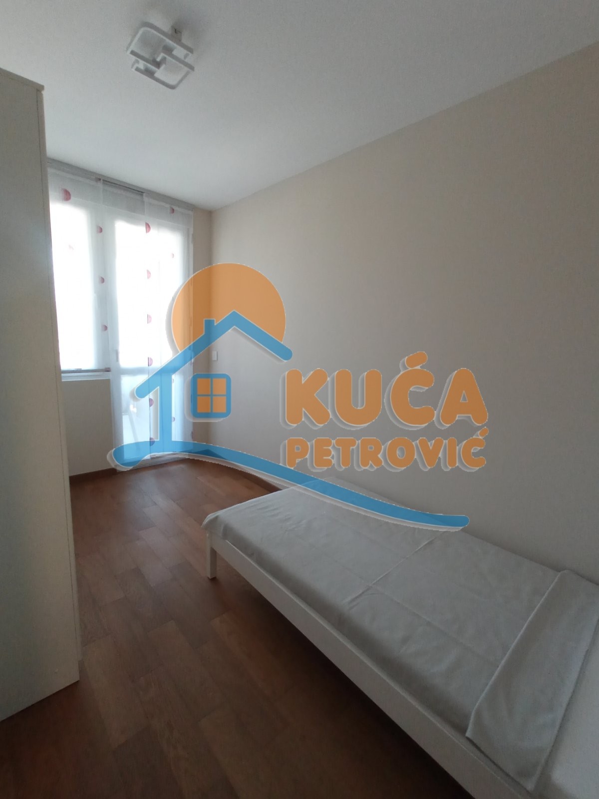 Trosoban stan, 86 m2, Čair, Tome Rosandića ID: i-014019 11