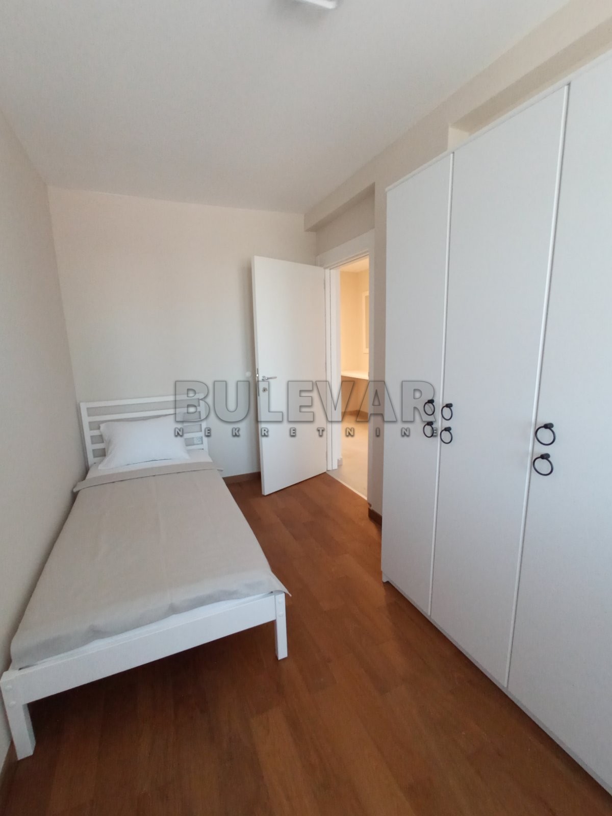 Trosoban stan, 86 m2, Čair, Tome Rosandića ID: i-014019 10