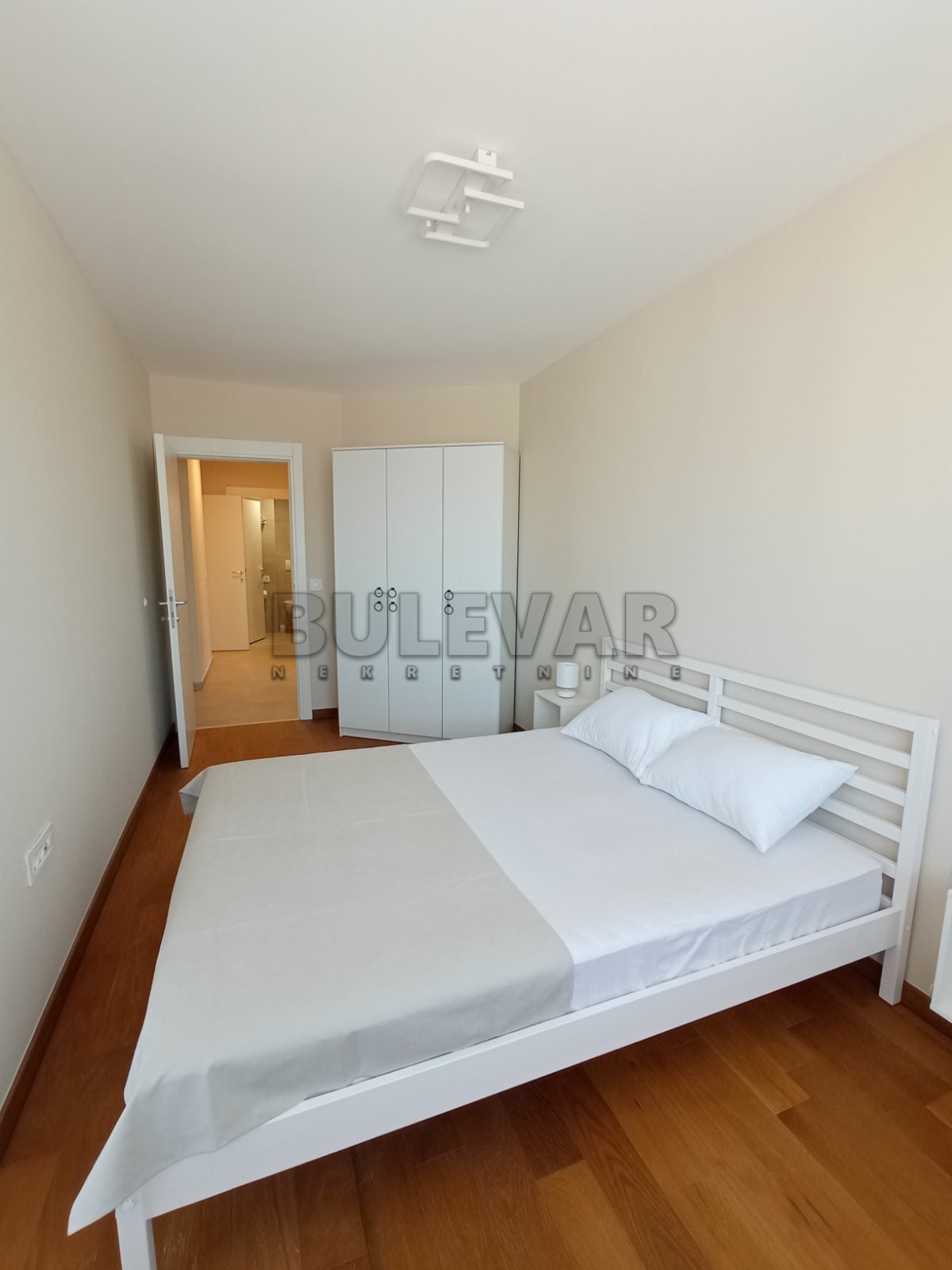 Trosoban stan, 86 m2, Čair, Tome Rosandića ID: i-014019 9