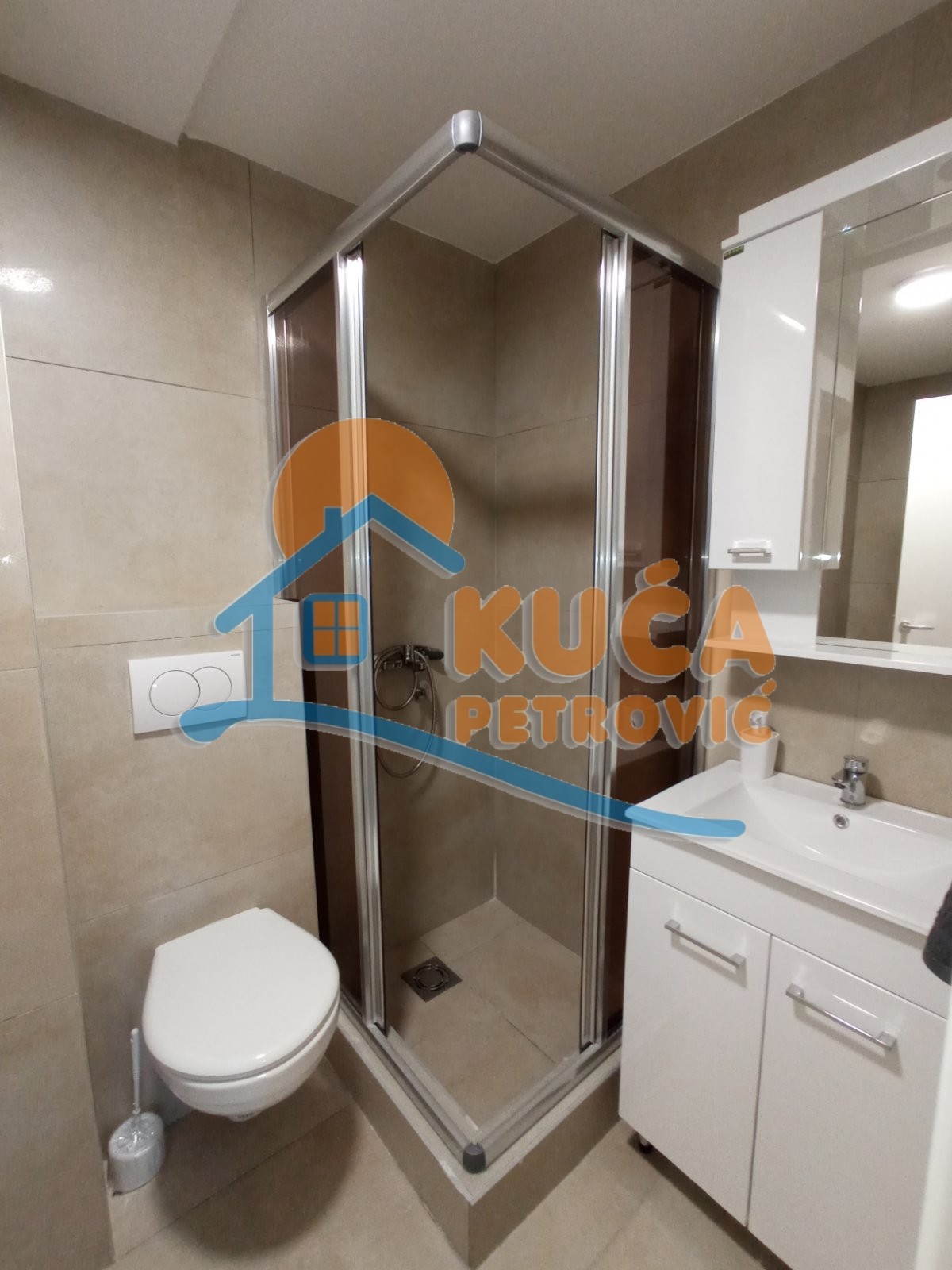 Trosoban stan, 86 m2, Čair, Tome Rosandića ID: i-014019 15