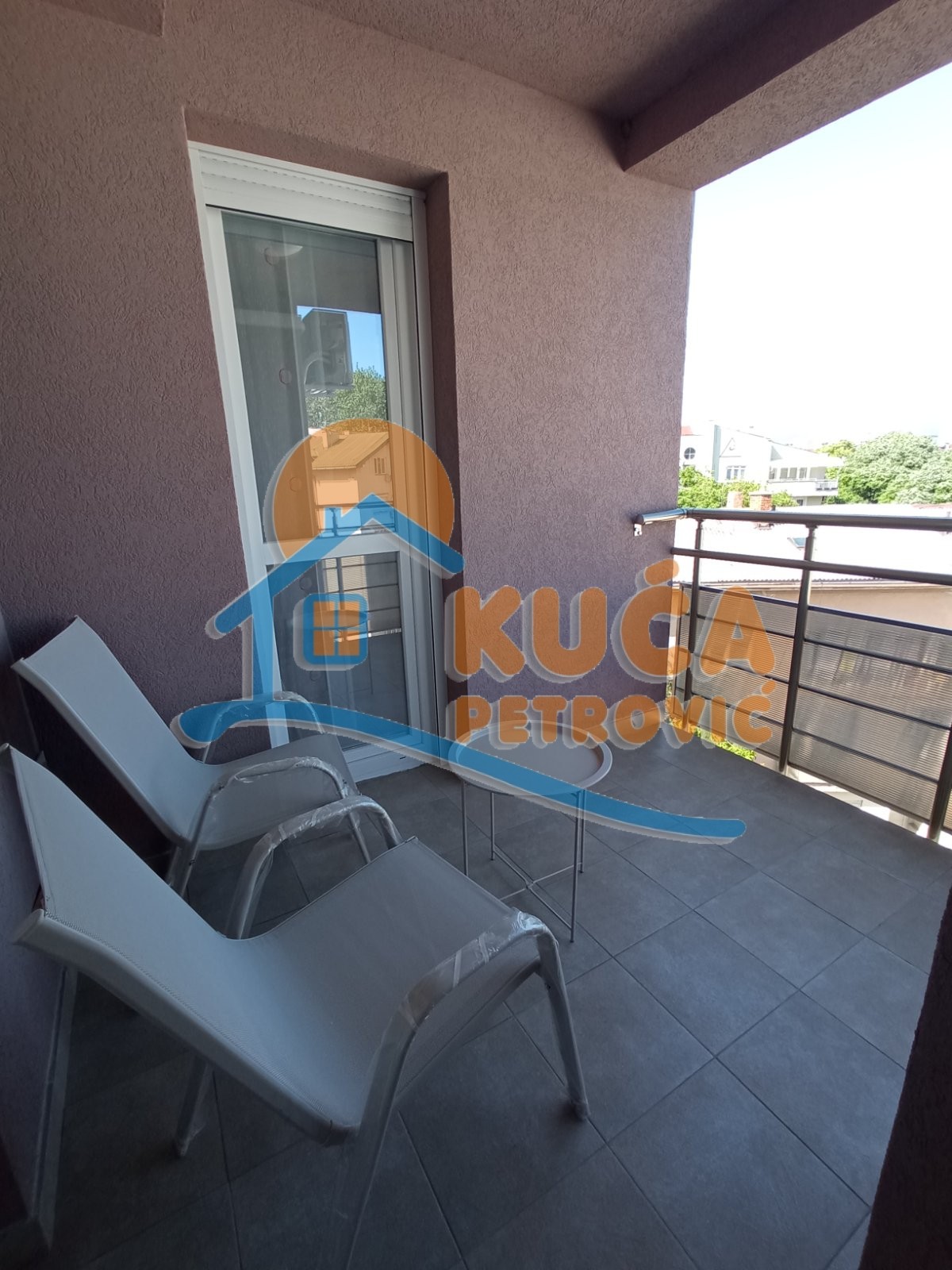 Trosoban stan, 86 m2, Čair, Tome Rosandića ID: i-014019 18