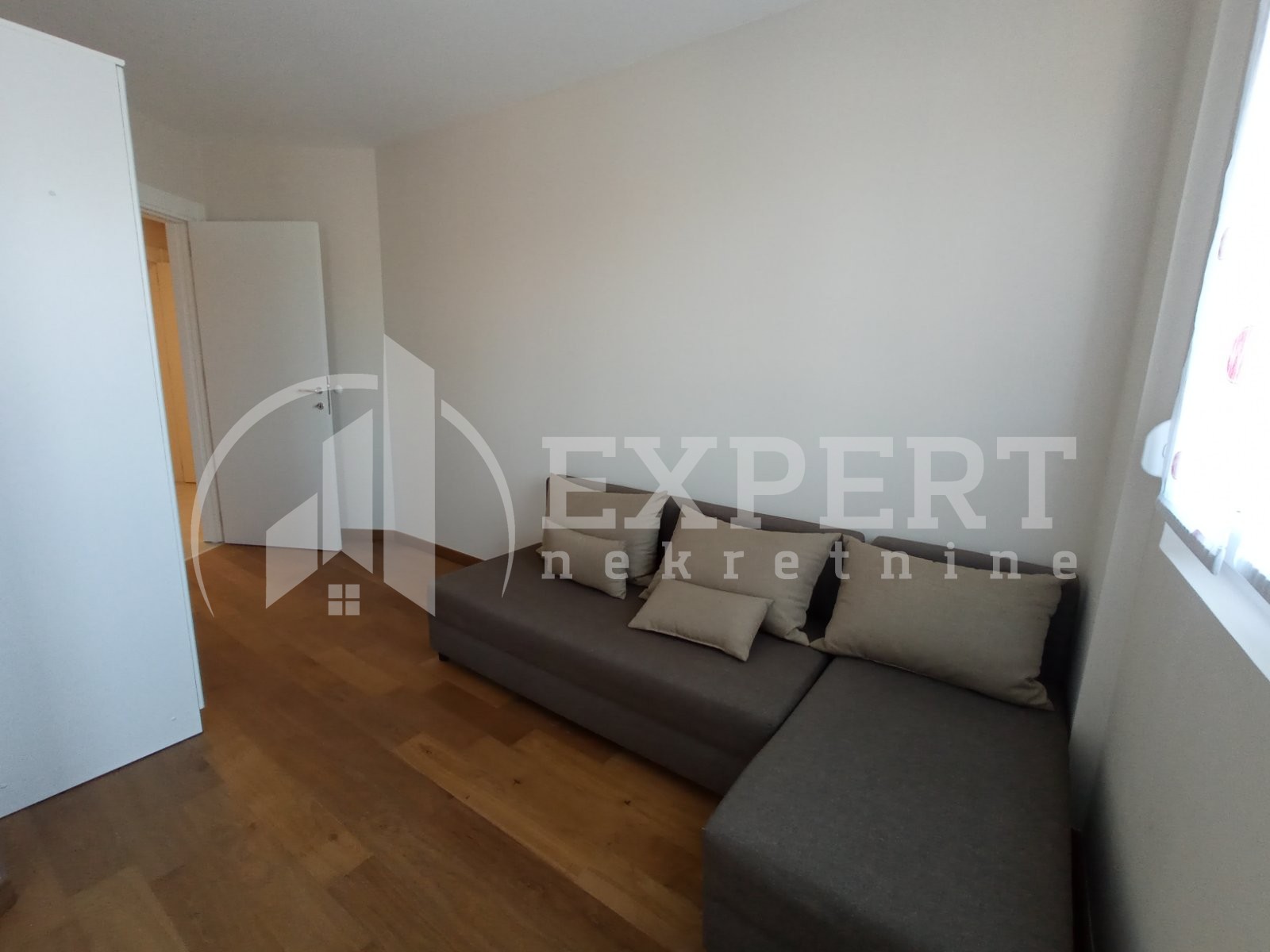 Trosoban stan, 86 m2, Čair, Tome Rosandića ID: i-014019 12