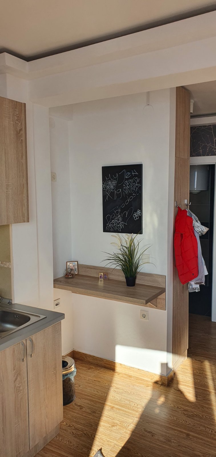 Prodajem opremljen apartman na Kopaoniku 4