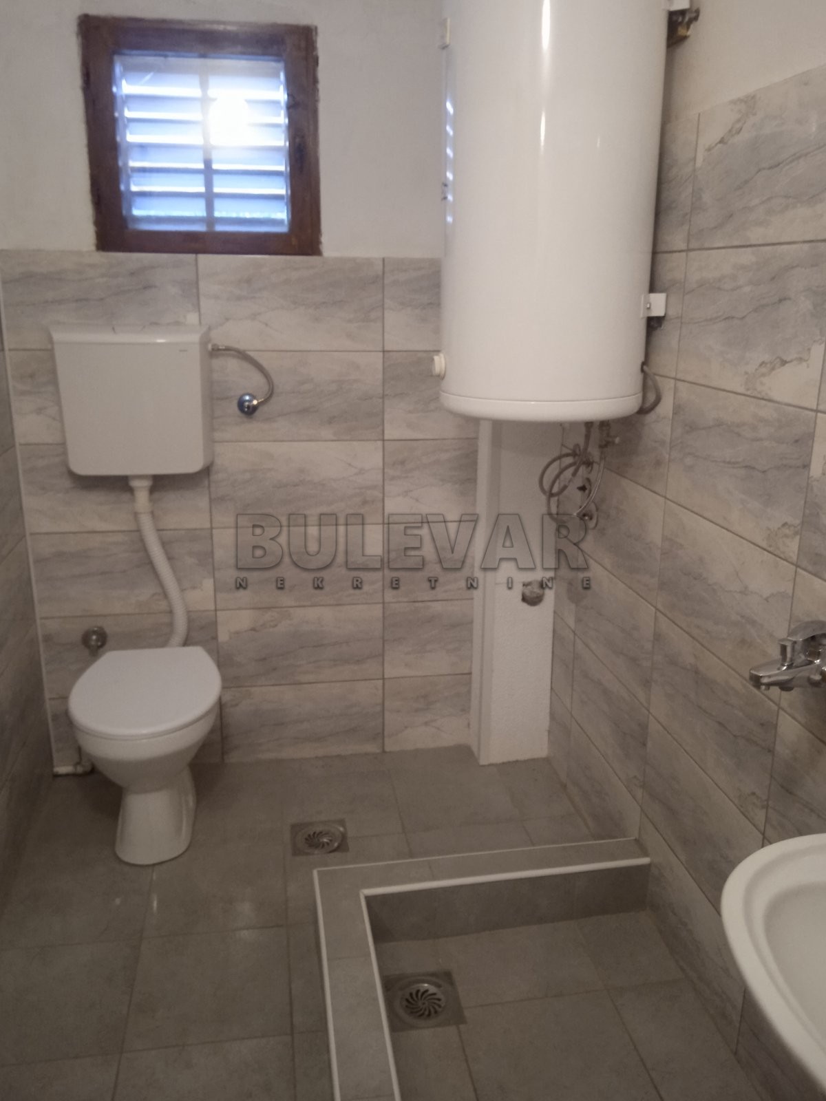 četvorosobna kuća, 220 m2, Kragujevac, Stojana Protića ID: p-014032 6