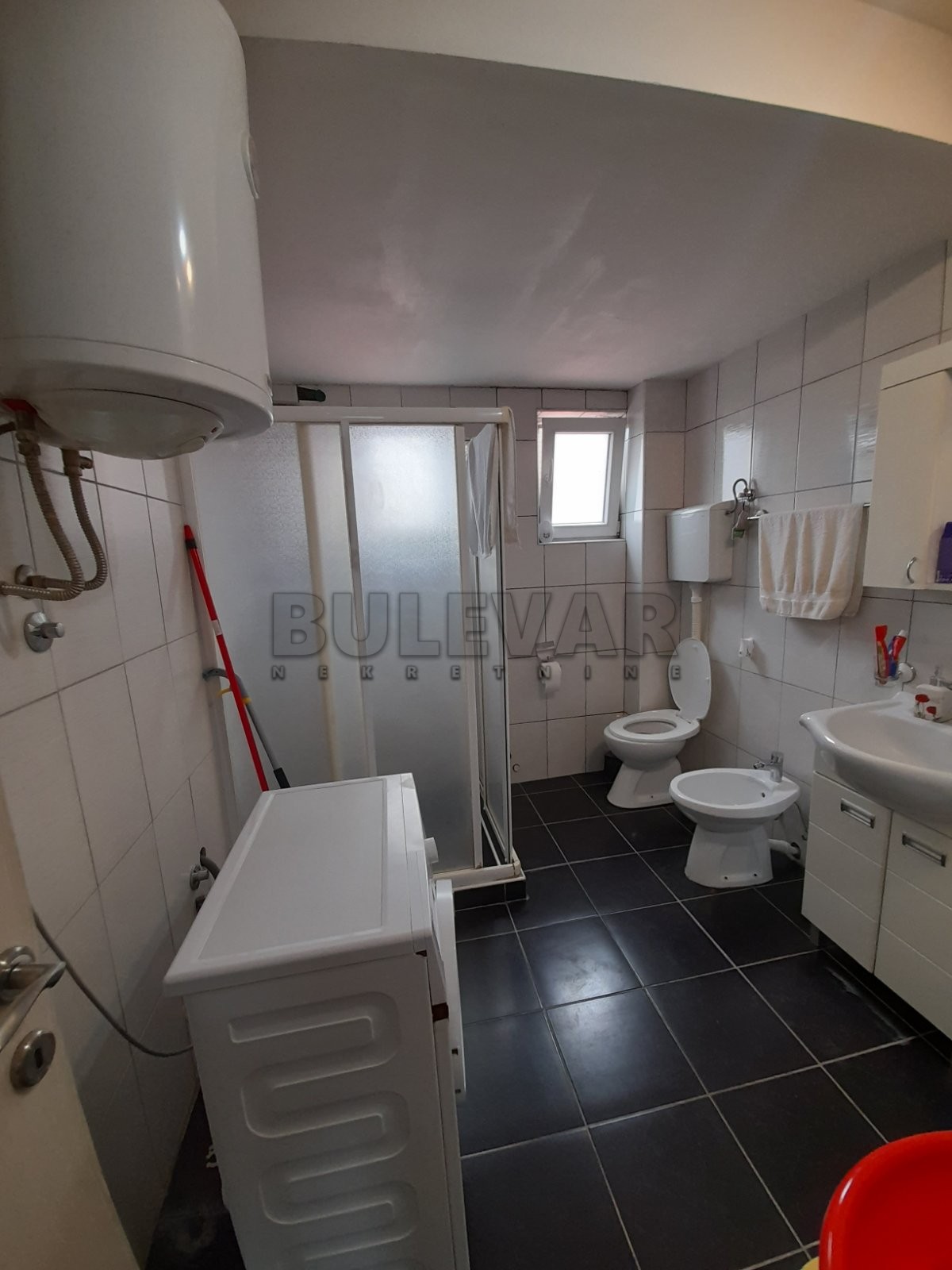 četvorosobna kuća, 220 m2, Kragujevac, Stojana Protića ID: p-014032 13