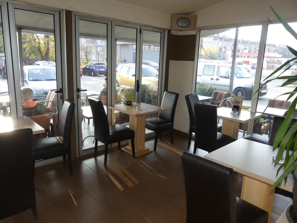 Hit ponuda, poslovni prostor u centru, Jagodina 14