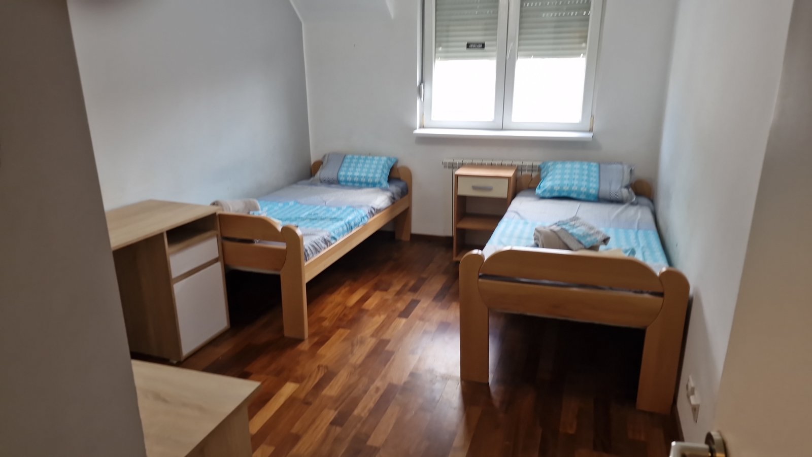 Izdajem stan na Altini kod hotela Bali  78 m2 5