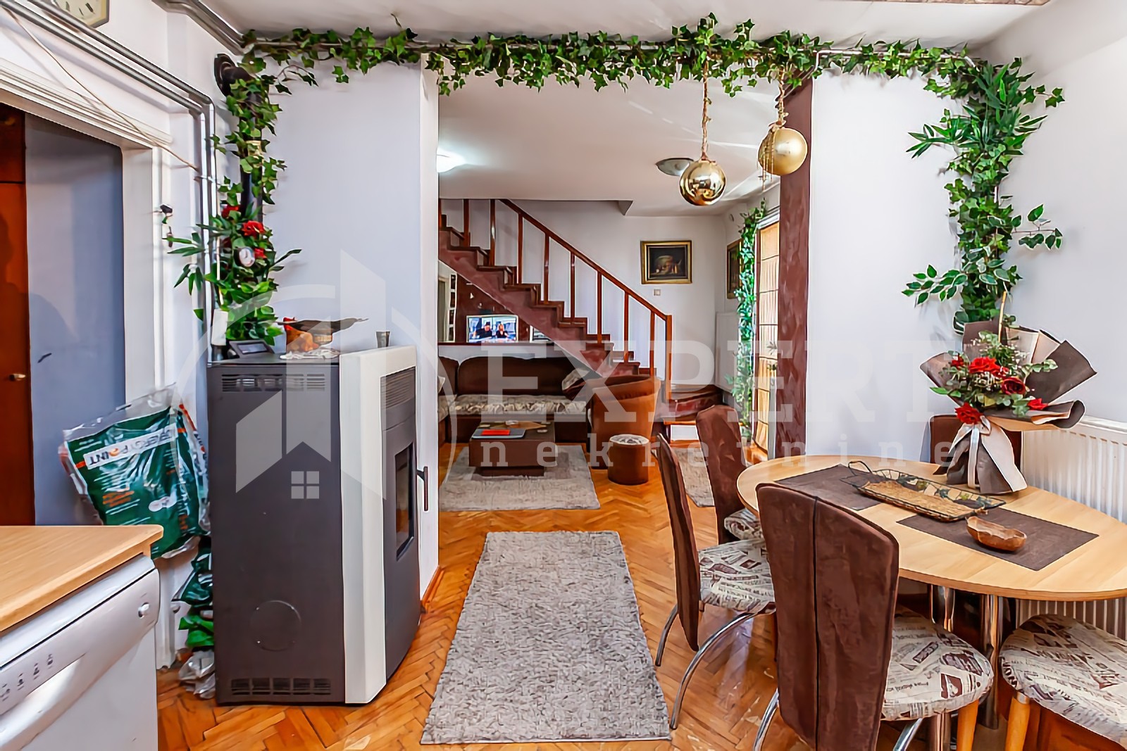 četvorosoban stan, 71 m2, Crveni Pevac, Dragiše Cvetkovića ID: p-014044 7