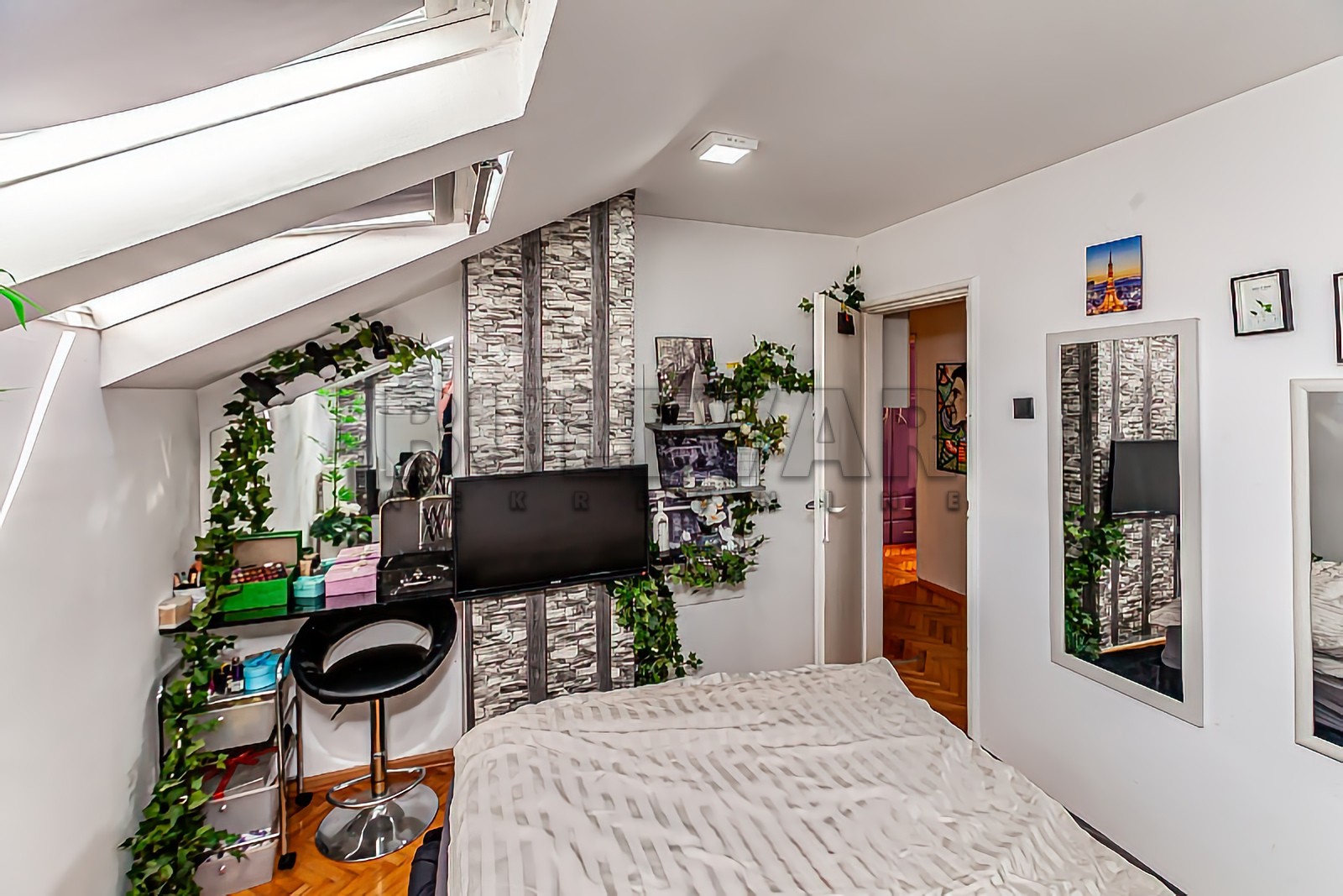 četvorosoban stan, 71 m2, Crveni Pevac, Dragiše Cvetkovića ID: p-014044 23