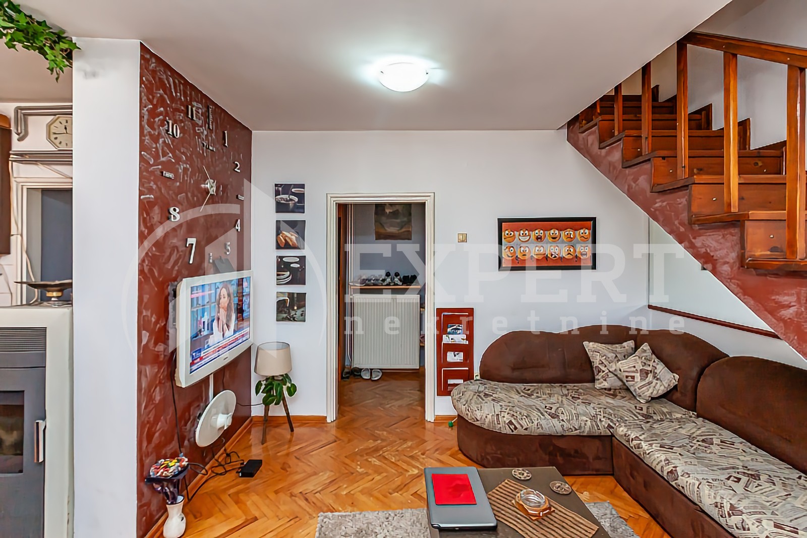 četvorosoban stan, 71 m2, Crveni Pevac, Dragiše Cvetkovića ID: p-014044 2