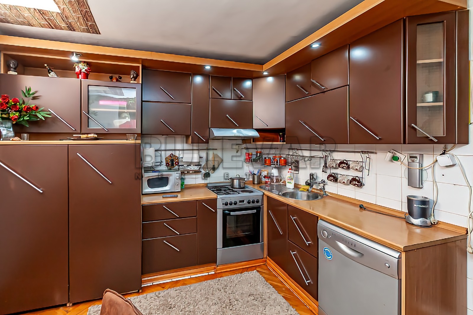 četvorosoban stan, 71 m2, Crveni Pevac, Dragiše Cvetkovića ID: p-014044 6