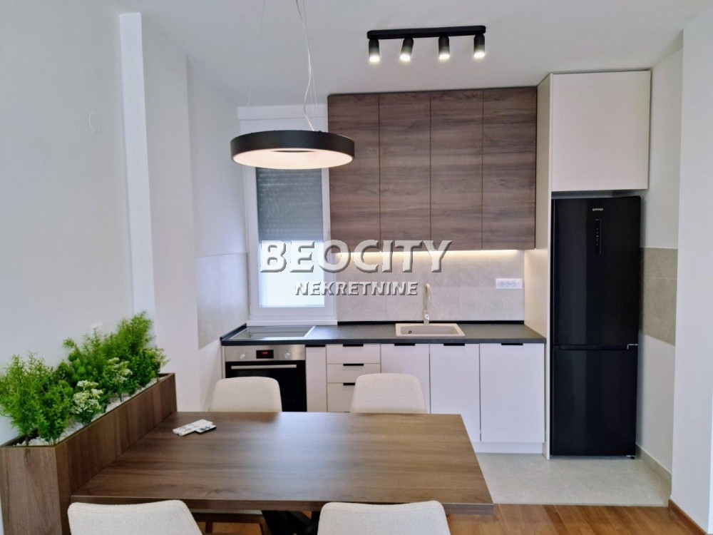 Dvosoban stan, 50 m2, Somborski bulevar, Neimarova ID: 118494 5