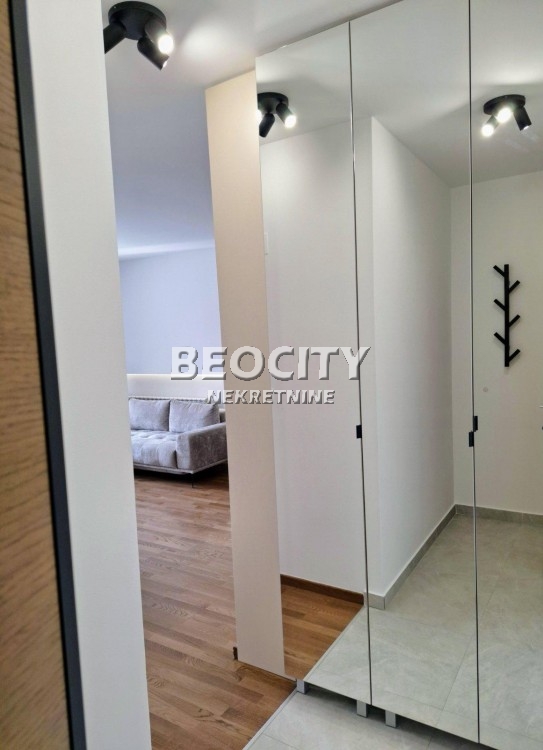 Dvosoban stan, 50 m2, Somborski bulevar, Neimarova ID: 118494 8