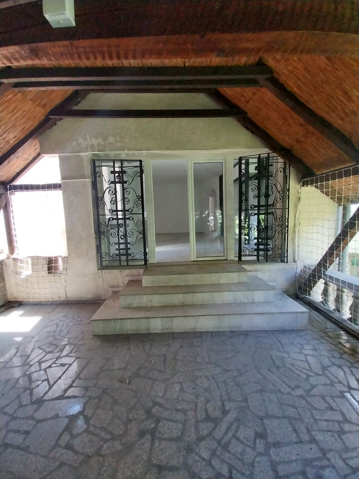 Luksuzan sedmosoban dupleks sa vrtom   Neimar  Beograd 15