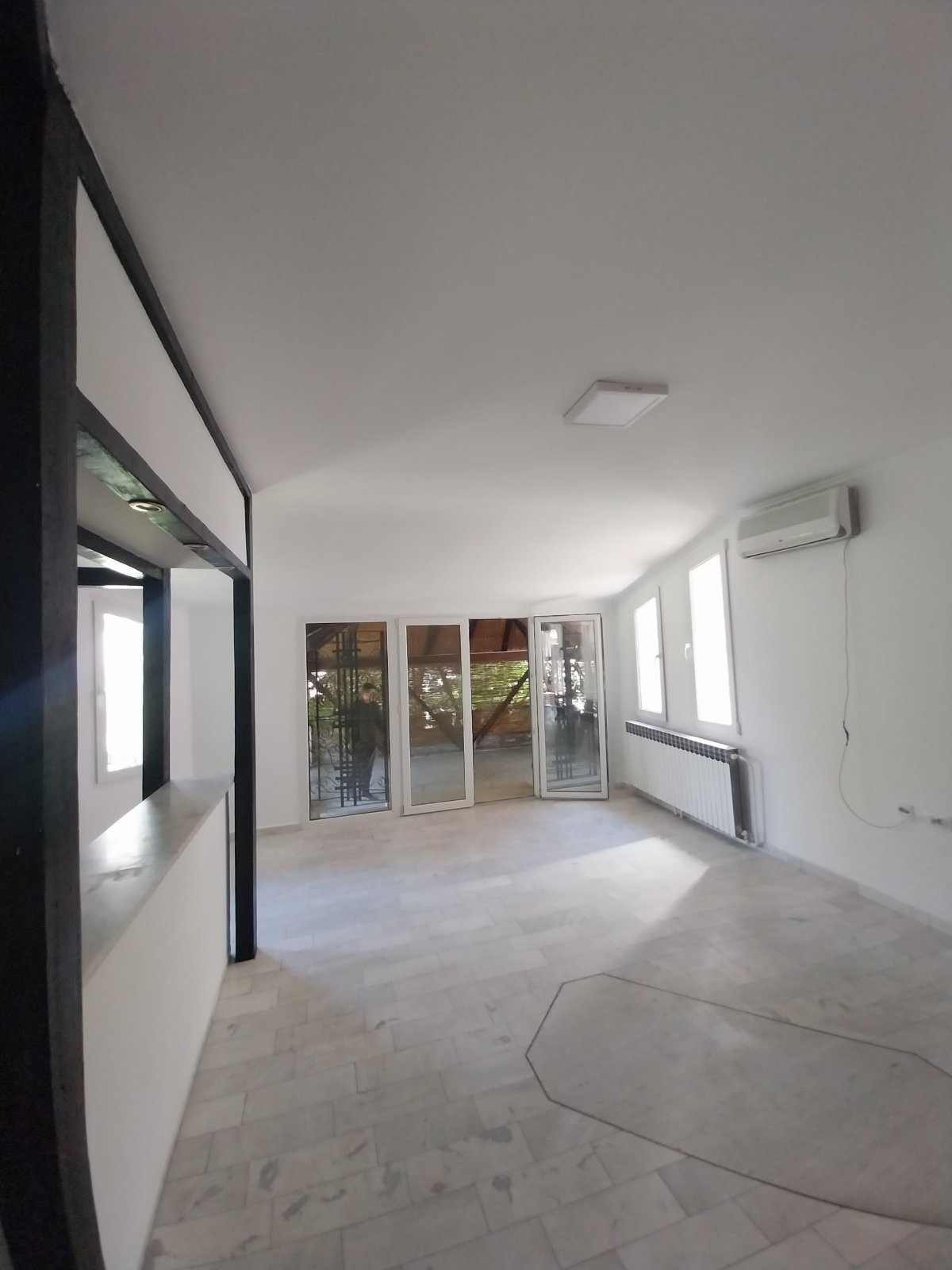 Luksuzan sedmosoban dupleks sa vrtom   Neimar  Beograd 4