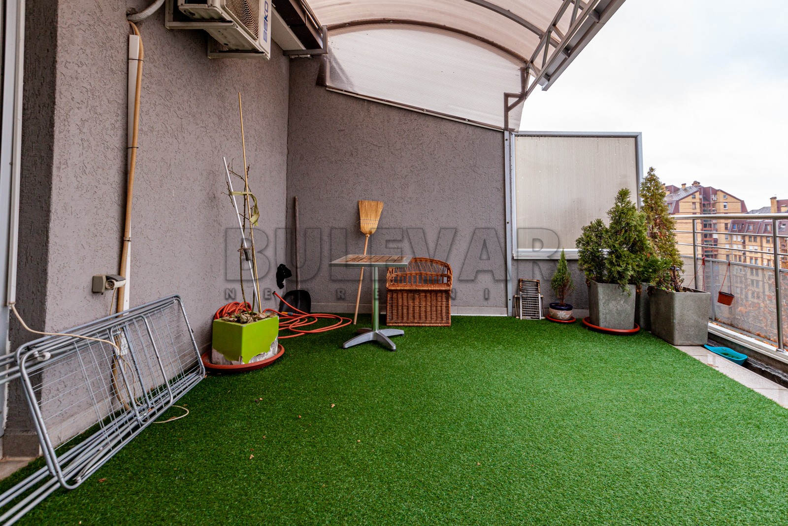 četvorosoban stan, 151 m2, Park Svetog Save, Vizantijski bulevar ID: p-04806 3