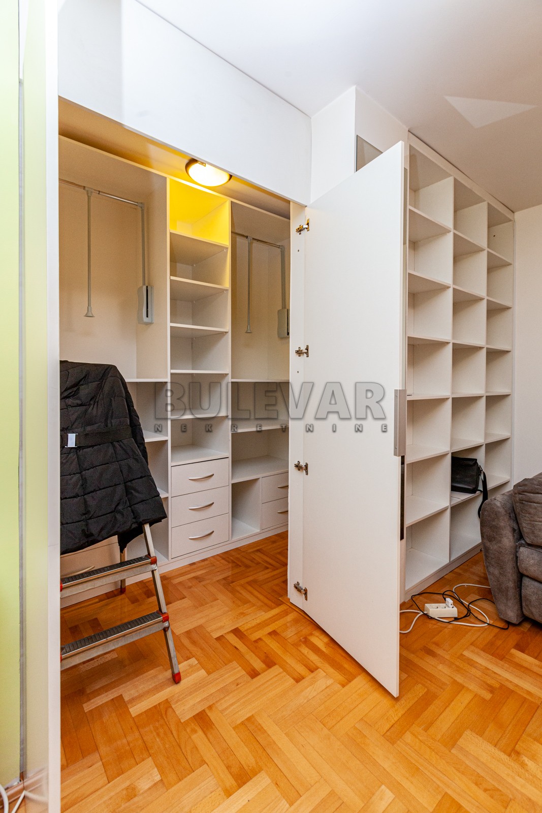 četvorosoban stan, 151 m2, Park Svetog Save, Vizantijski bulevar ID: p-04806 12