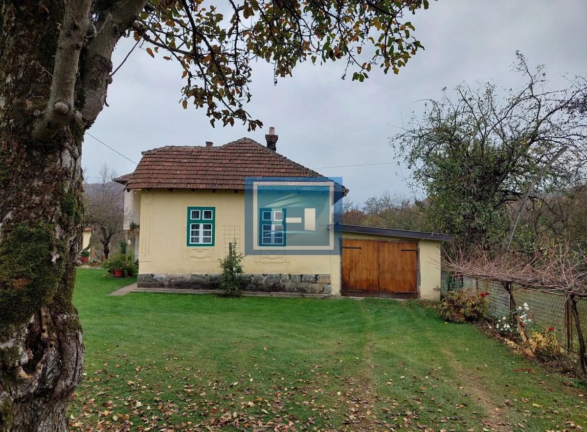 Na prodaju veliko imanje u okolini Vrnjačke Banje 10