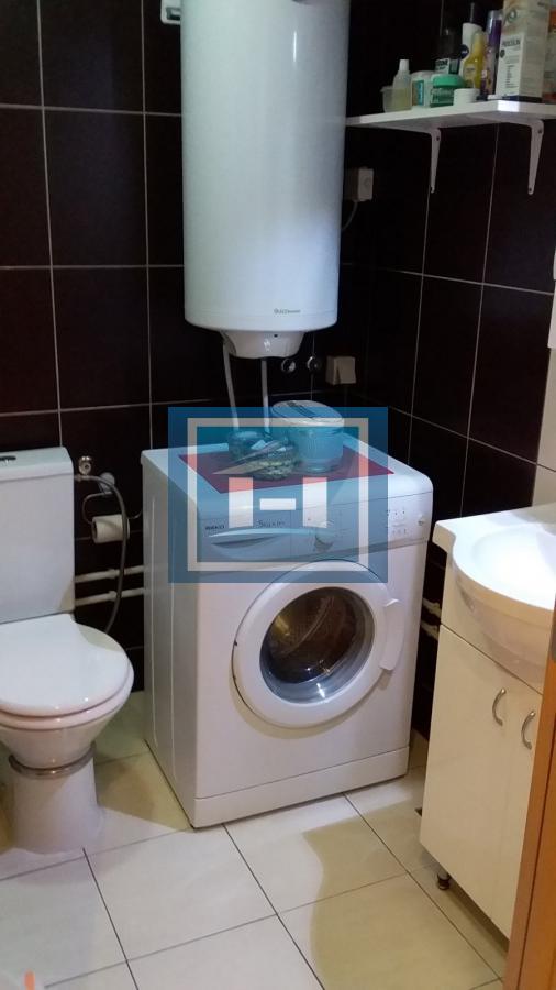 Odlična prilika! Stan u novijoj zgradi sa liftom, terasom i parkingom 5