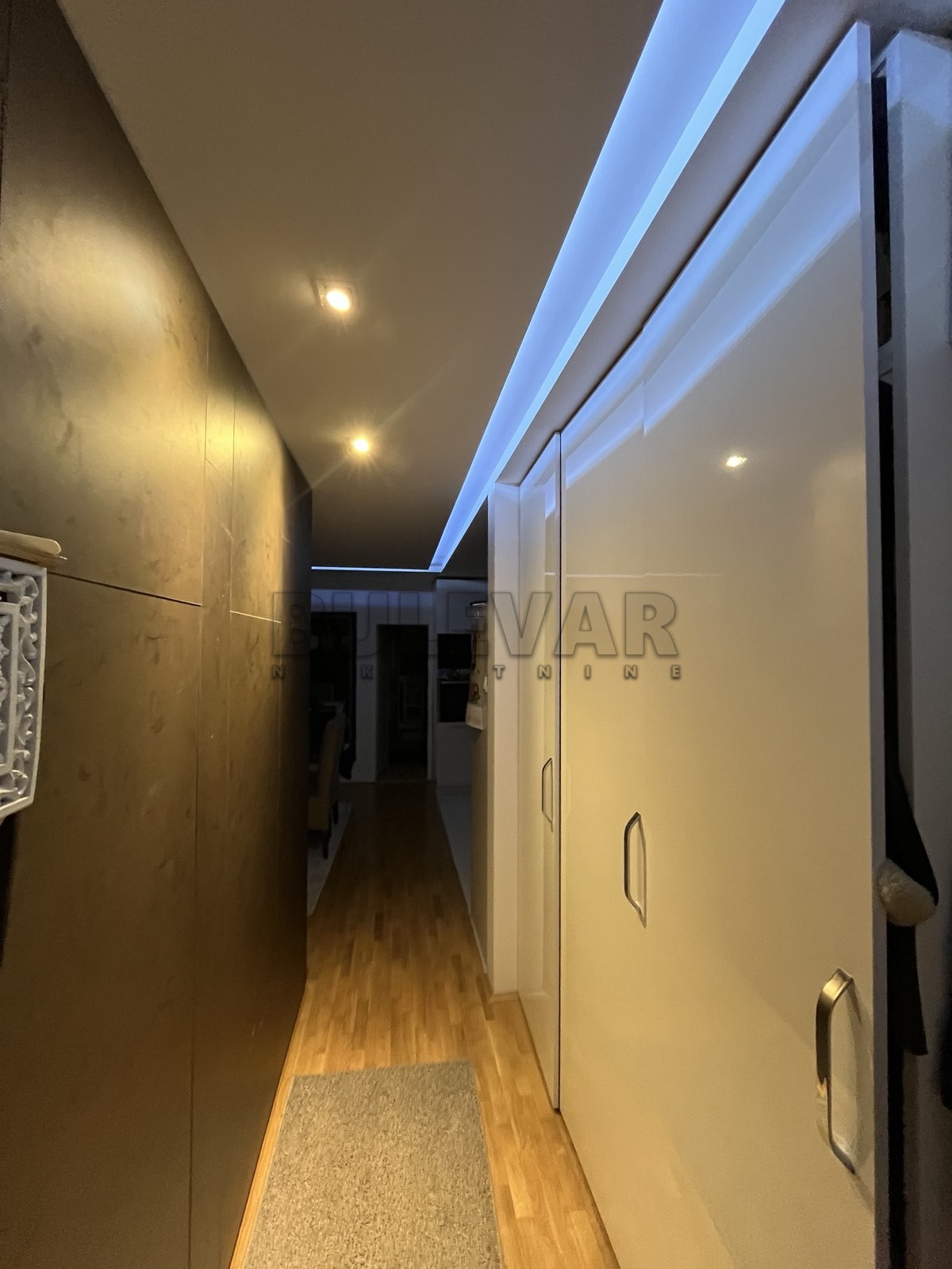 Trosoban stan, 83 m2, Centar, Generala Milojka Lešjanina ID: p-014048 21