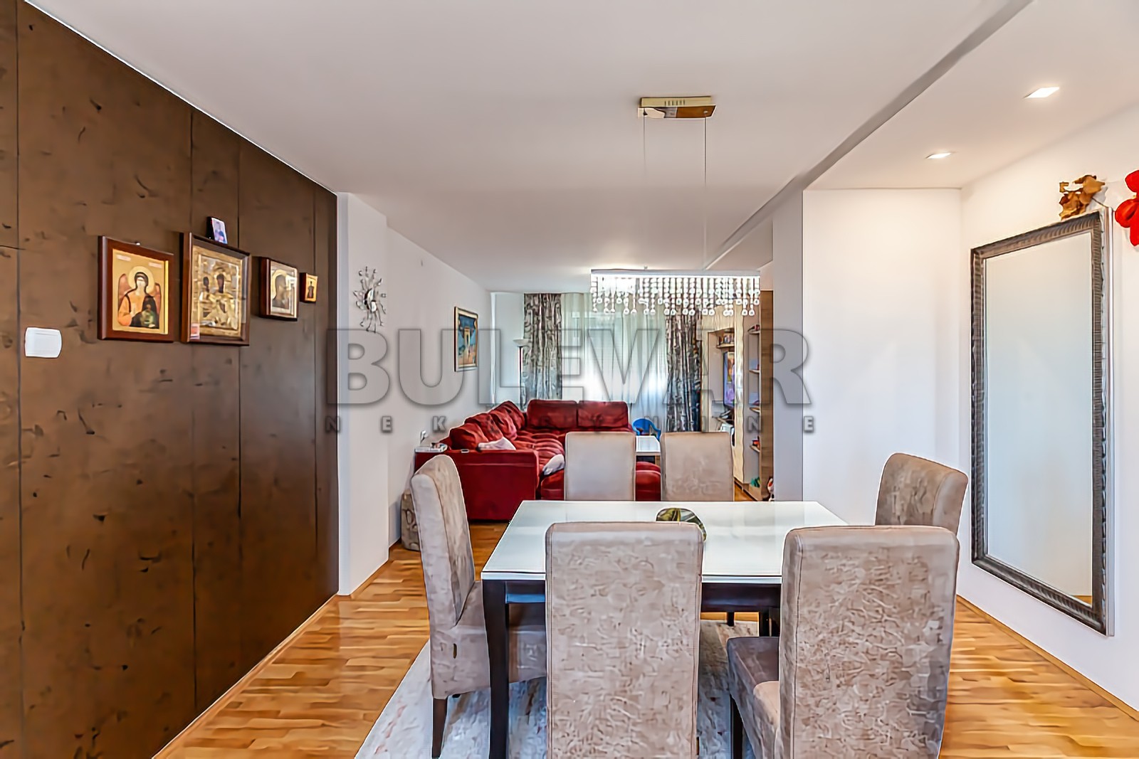 Trosoban stan, 83 m2, Centar, Generala Milojka Lešjanina ID: p-014048 9