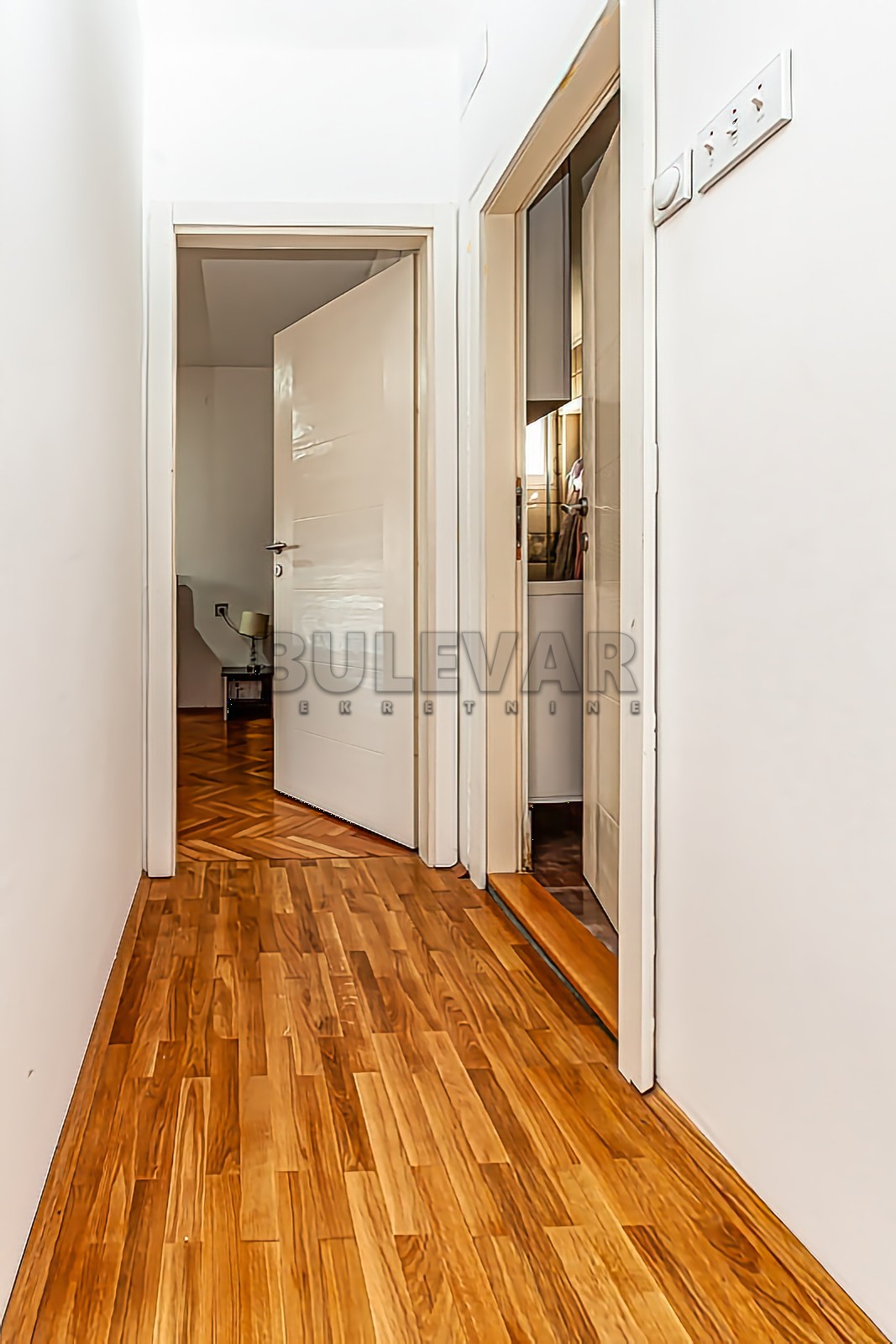 Trosoban stan, 83 m2, Centar, Generala Milojka Lešjanina ID: p-014048 13