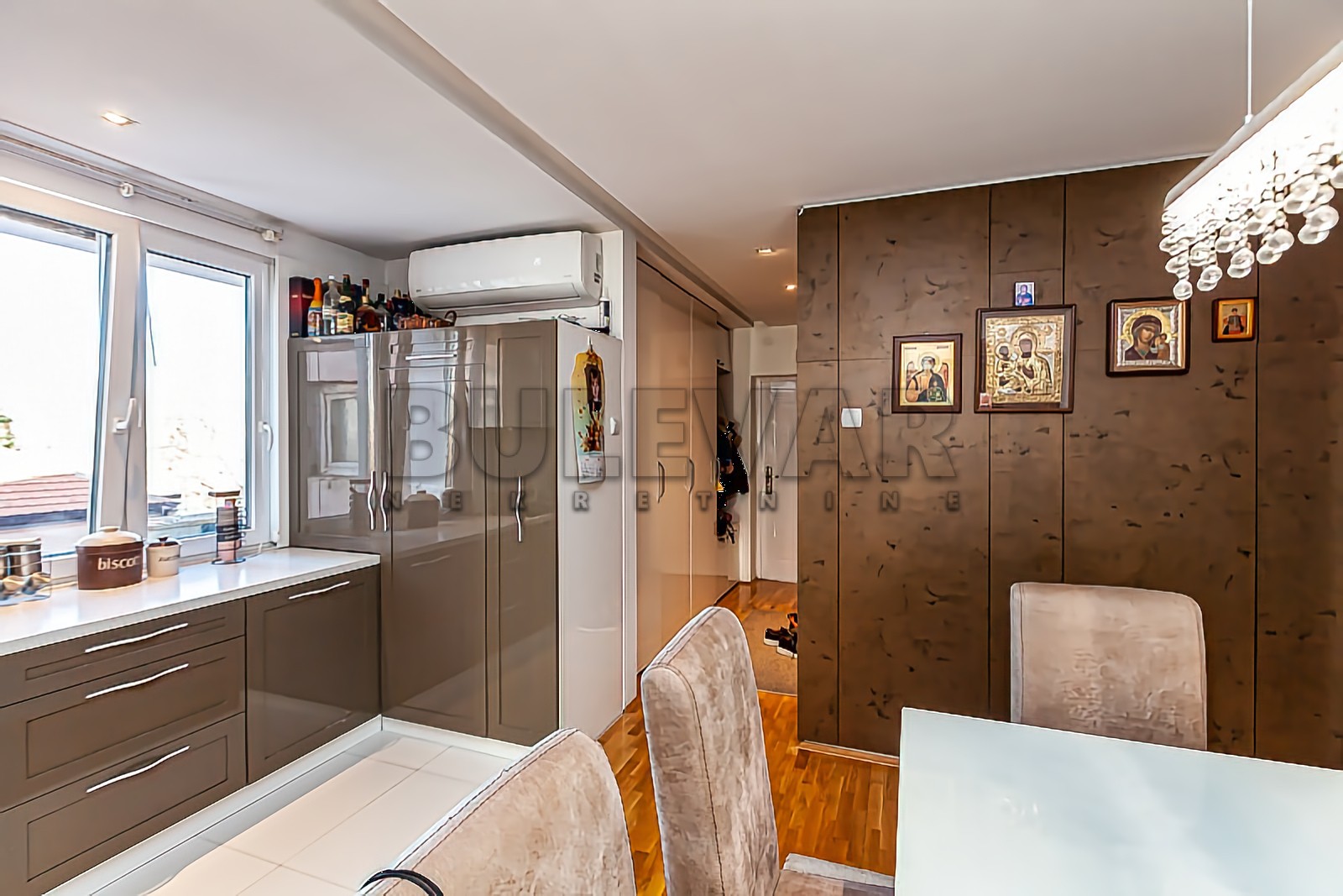 Trosoban stan, 83 m2, Centar, Generala Milojka Lešjanina ID: p-014048 16