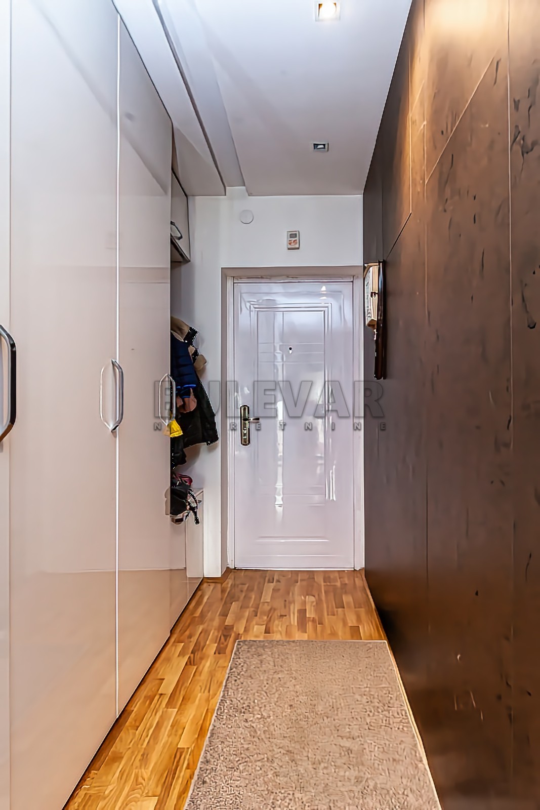 Trosoban stan, 83 m2, Centar, Generala Milojka Lešjanina ID: p-014048 17