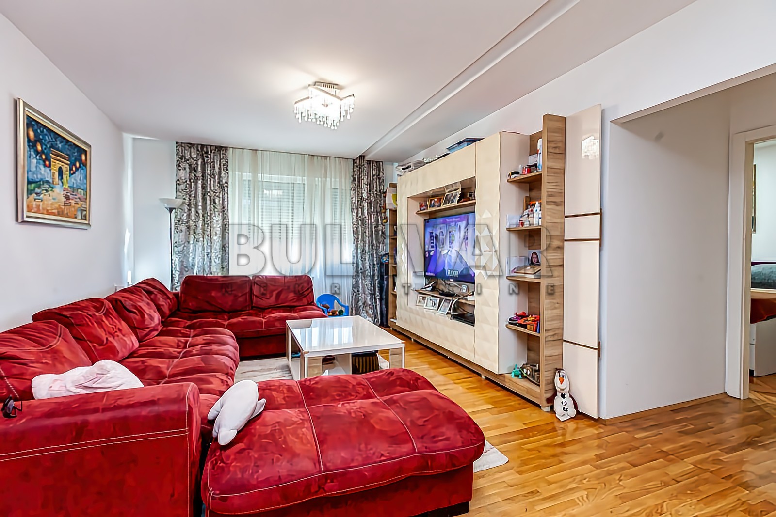 Trosoban stan, 83 m2, Centar, Generala Milojka Lešjanina ID: p-014048 1