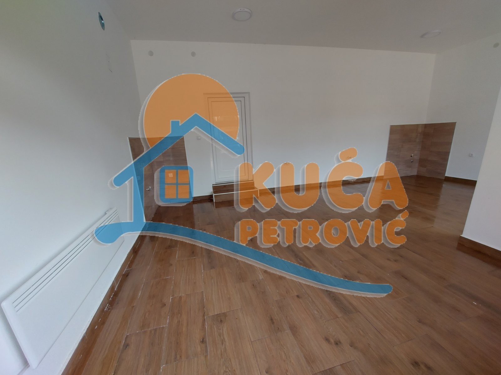 četvorosoban stan, 104 m2, Brzi Brod, Brzi Brod ID: i-014053 4