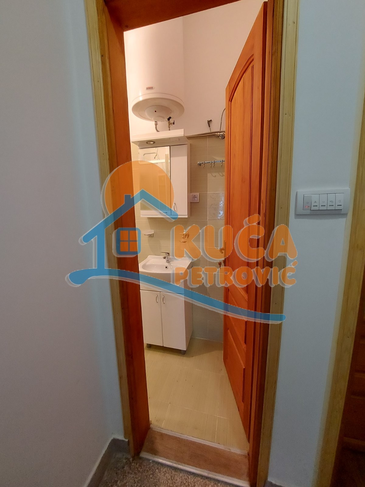 četvorosoban stan, 104 m2, Brzi Brod, Brzi Brod ID: i-014053 14