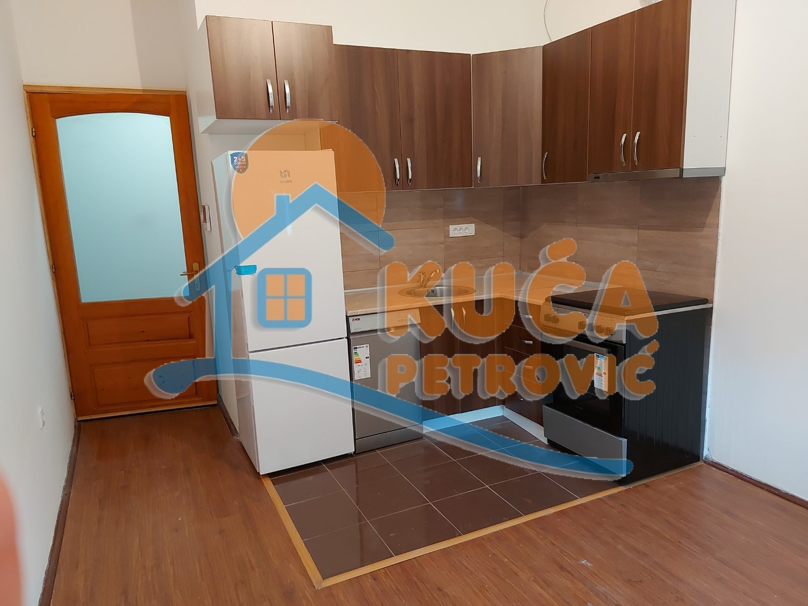 četvorosoban stan, 104 m2, Brzi Brod, Brzi Brod ID: i-014053 8