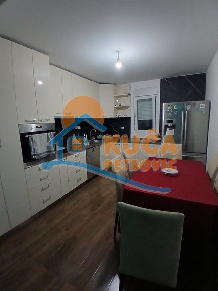 četvorosobna kuća, 143 m2, Palilula, Naselje Milka Protić ulica 1. ID: p-014035 7