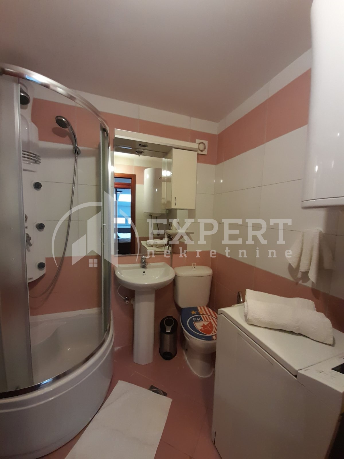 Jednosoban stan, 44 m2, Medijana, Trg kralja Aleksandra Ujedinitelja ID: i-012399 9