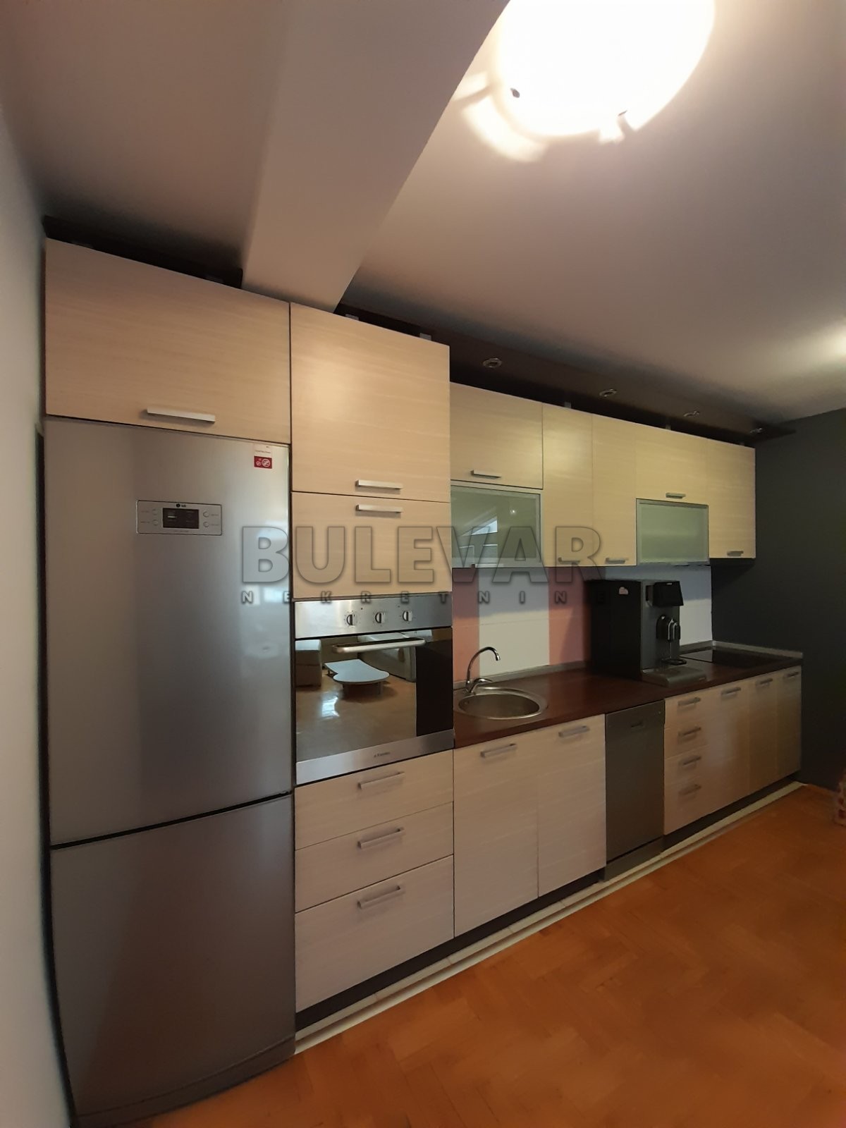 Jednosoban stan, 44 m2, Medijana, Trg kralja Aleksandra Ujedinitelja ID: i-012399 6