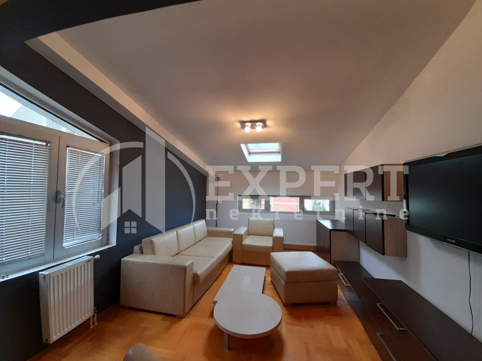 Jednosoban stan, 44 m2, Medijana, Trg kralja Aleksandra Ujedinitelja ID: i-012399 2