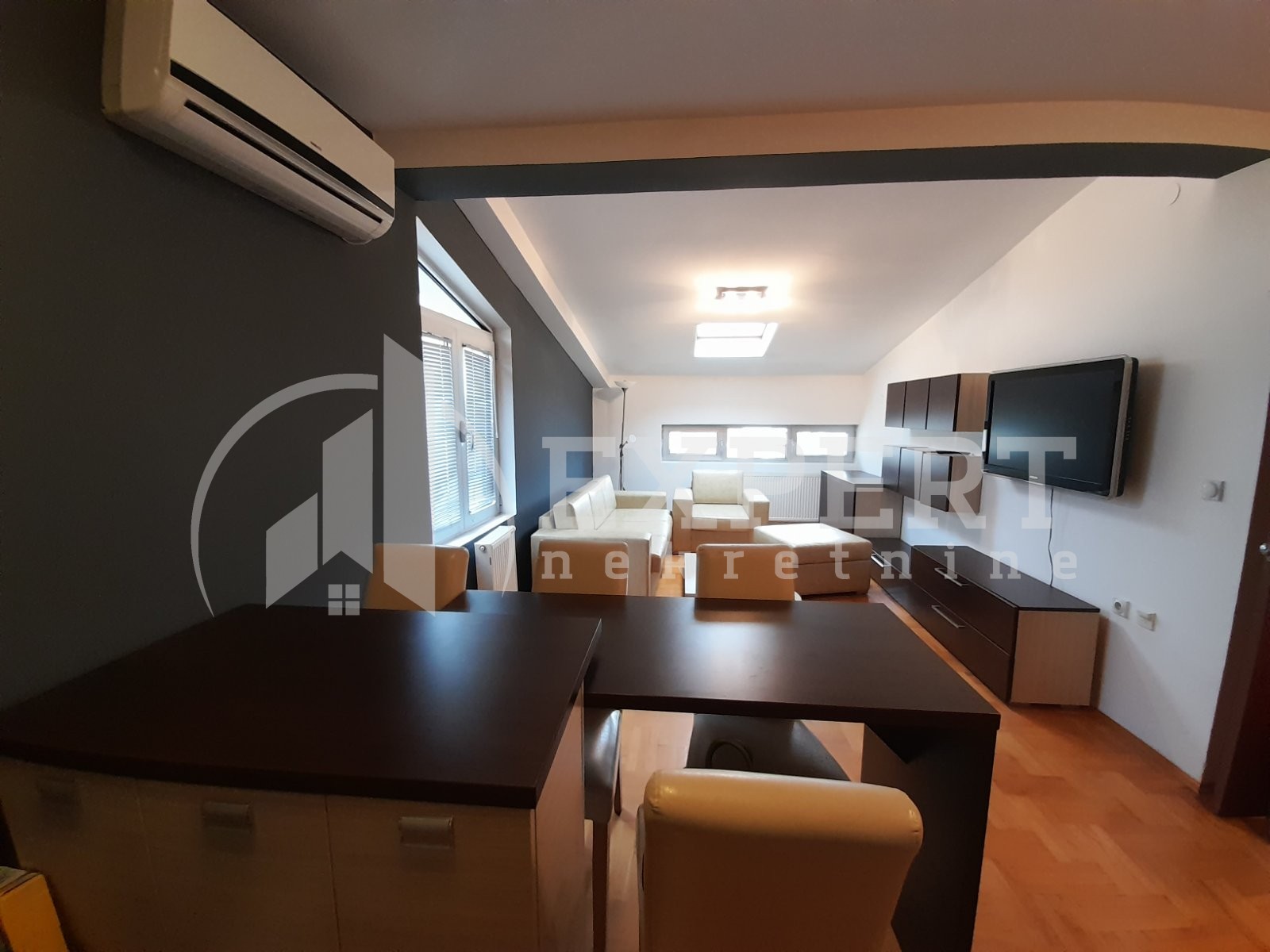 Jednosoban stan, 44 m2, Medijana, Trg kralja Aleksandra Ujedinitelja ID: i-012399 5