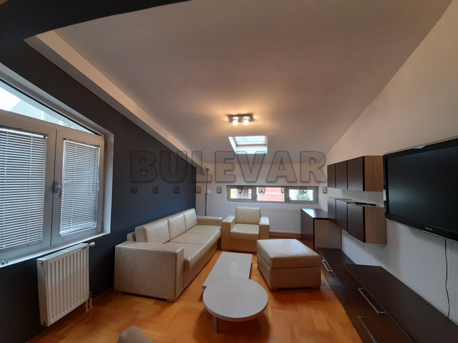 Jednosoban stan, 44 m2, Medijana, Trg kralja Aleksandra Ujedinitelja ID: i-012399 2