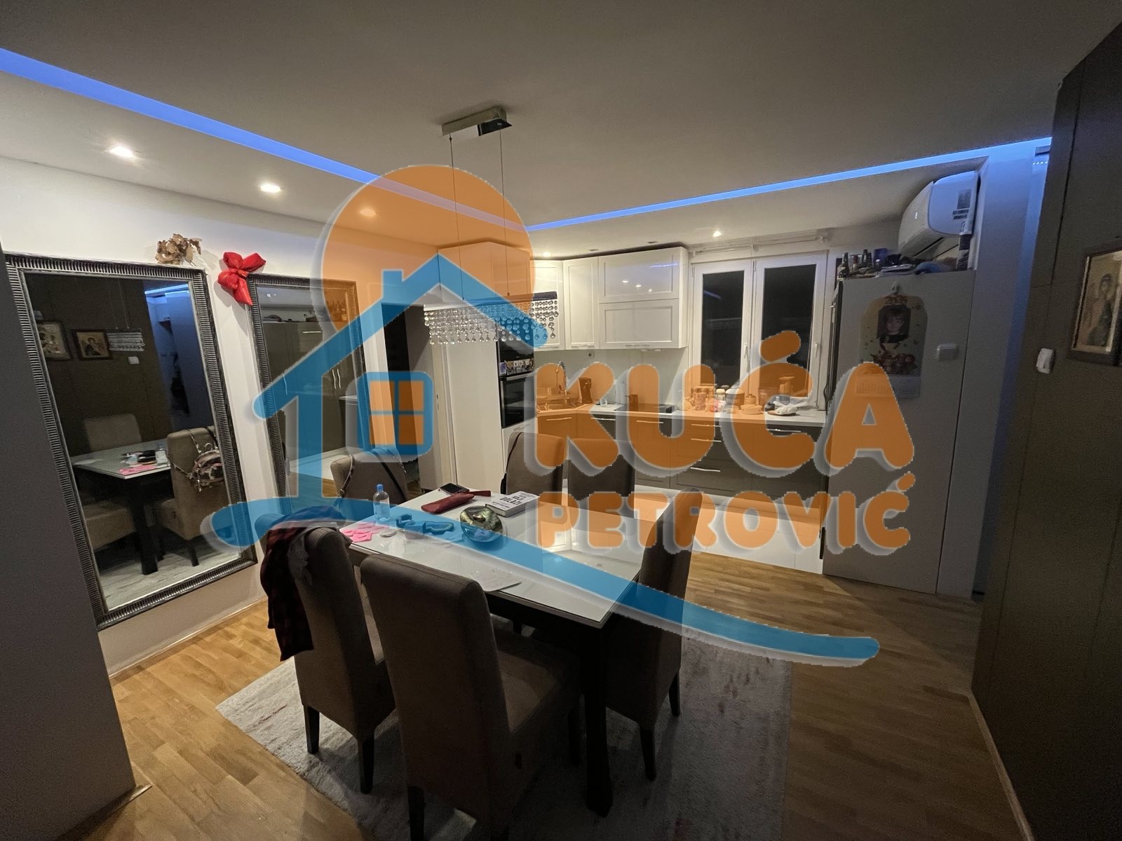 Trosoban stan, 83 m2, Centar, Generala Milojka Lešjanina ID: p-014048 23