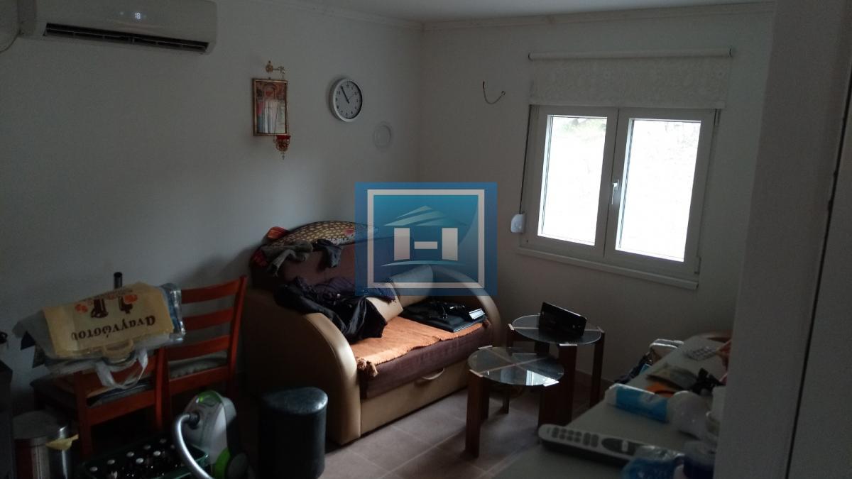 Vikendica u srcu prirode – idealan kutak za beg od svakodnevice! 15