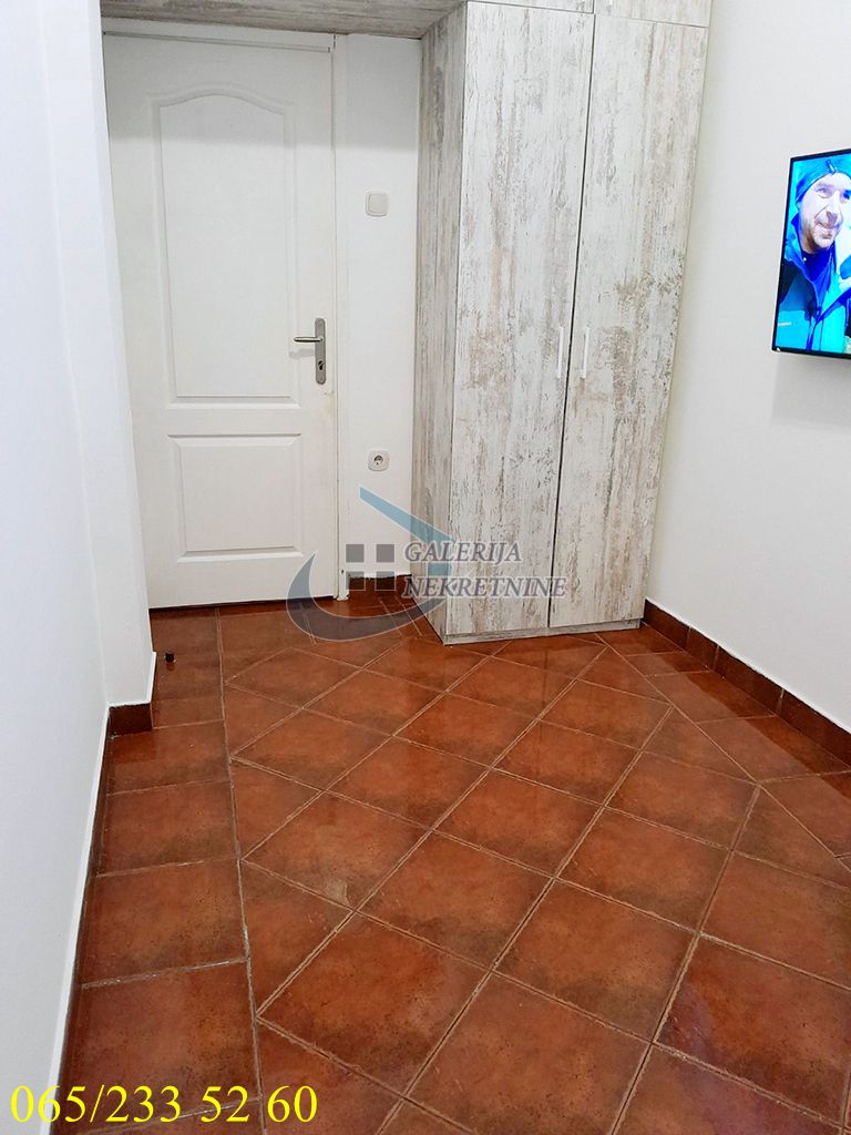 Stari Grad  Skupština   Kosovska 45m2 6