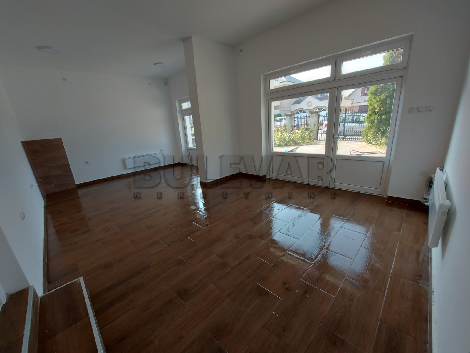 četvorosoban stan, 104 m2, Brzi Brod, Brzi Brod ID: i-014053 1