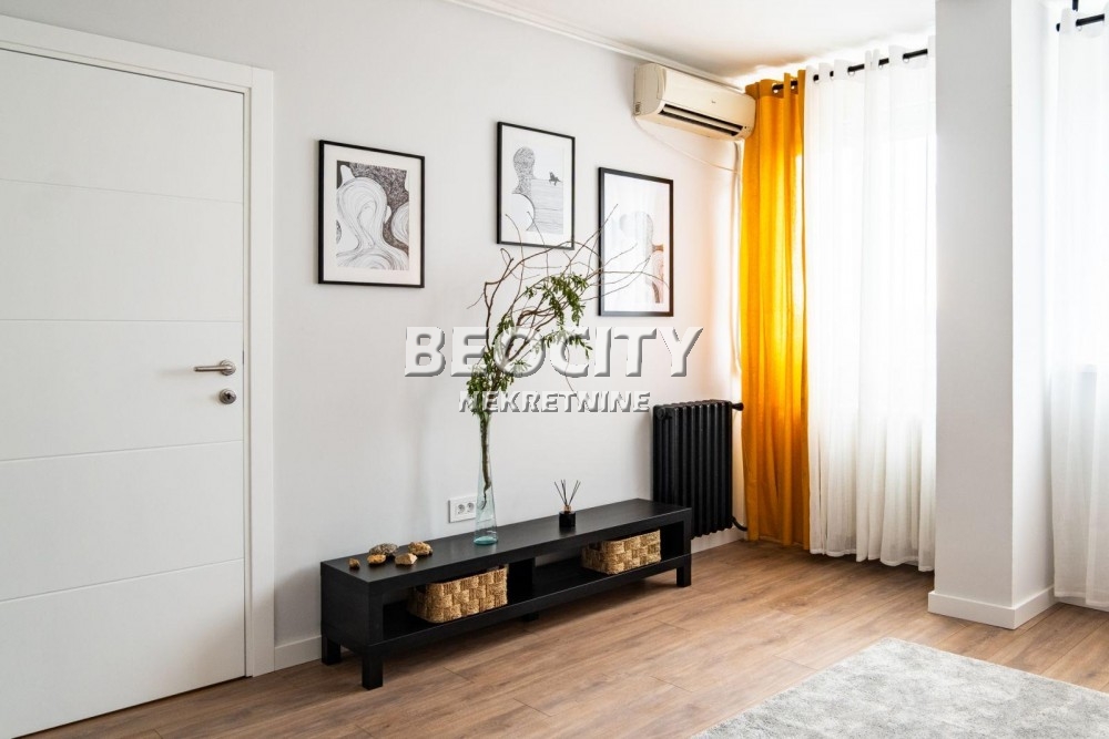 Dvosoban stan, 56 m2, Rotkvarija, Bulevar kralja Petra I ID: 118748 2