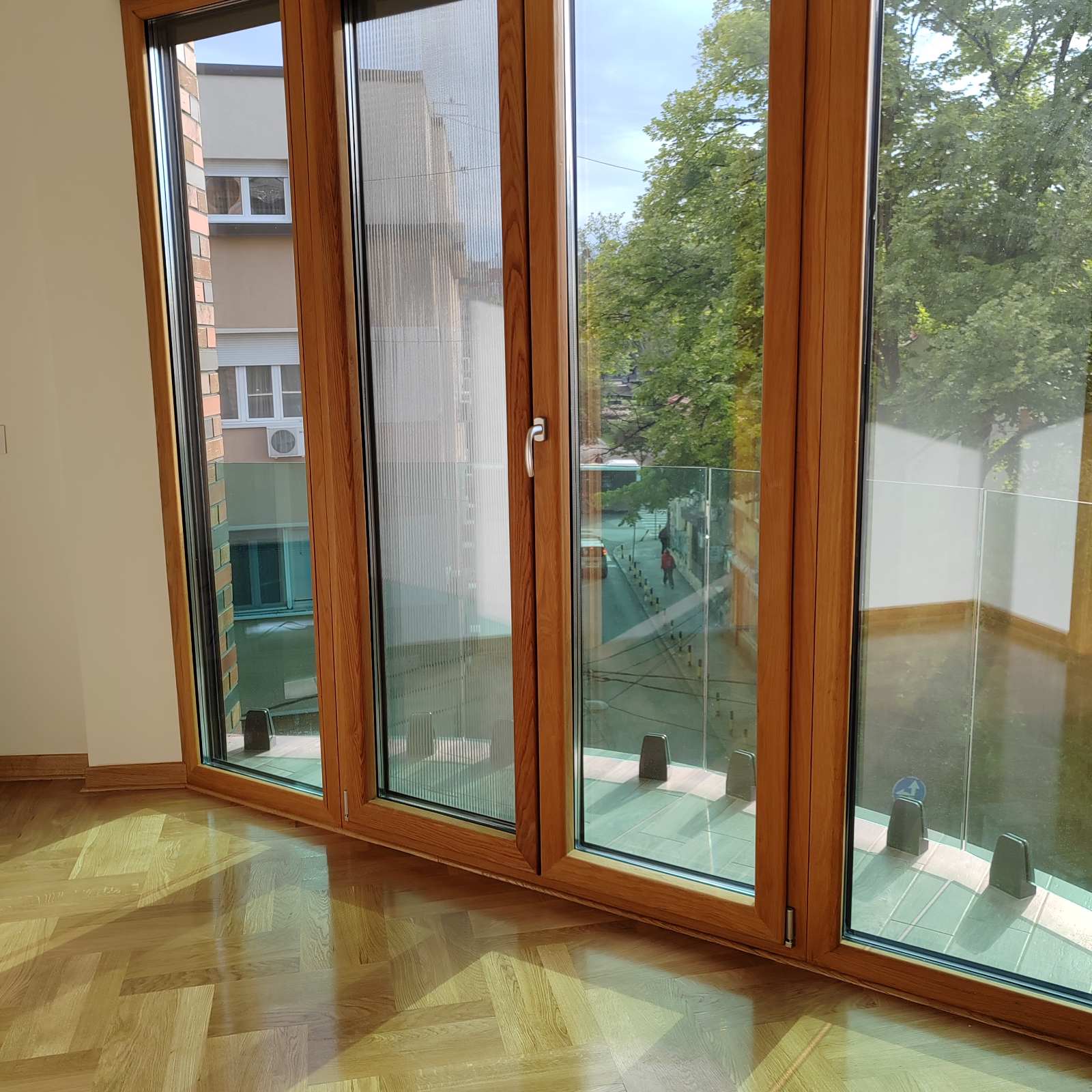 Cetvoroiposoban stan u centru   Vukov spomenik 4