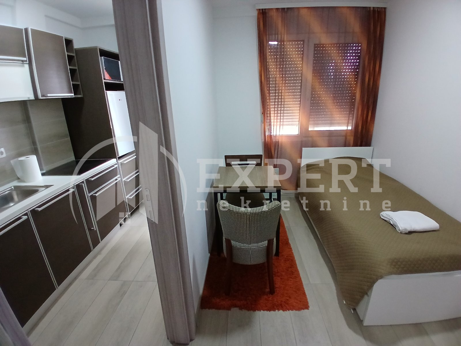 Trosoban stan, 95 m2, Centar, Milentijeva ID: i-014064 5